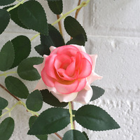 Fleurs artificielles en soie, roses et plantes vertes pour décoration intérieure, enroulement de tuyaux de climatiseur, arche de mariage