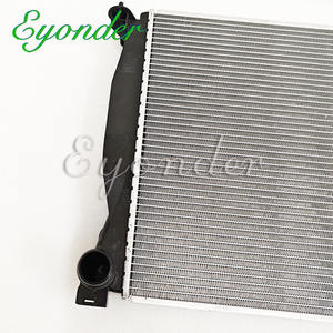 Radiator Pendingin Mesin Tangki Air Mobil untuk Audi A6 Avant Allroad 4F2 C6 4F5 C6 4FH C6 4.2 BVJ 2004-2011 4F0121251AH 4F0121251D - Product Image 5