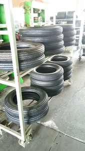 <span class=keywords><strong>Pneu</strong></span> de <span class=keywords><strong>moto</strong></span> <span class=keywords><strong>vintage</strong></span> sans chambre à air à denture de scie -18 -19 <span class=keywords><strong>pouces</strong></span>, état neuf, à vendre - Product Image 6