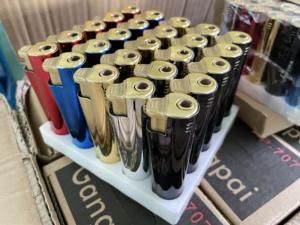 Briquets coupe-vent en métal à flamme jet, rechargeables - Product Image 6