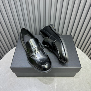 Cowhide Oxford Shoes Full-grain Upper Foamed Rubber/Latex Midsole Rubber Outsole & Fabric Lining All Seasons Amiris - Product Image 6