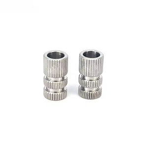 Tuercas de acero inoxidable M3 M5 chapadas en zinc, inserto roscado moleteado de latón recto de aluminio M10 M12, plástico galvanizado personalizado - Product Image 1
