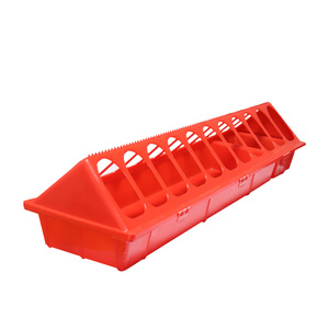 Mangiatoia e Abbeveratoio in Plastica Extra Lungo di Colore Rosso per Allevamento di Polli e Quaglie - Product Image 3