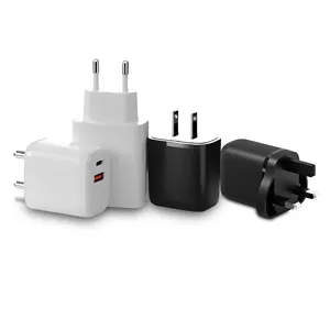 Harga grosir adaptor daya pengisi daya PD 20W dengan kabel 1.2M colokan Inggris FCC CE Dual USB & USB C port 15A Output Charge untuk ponsel