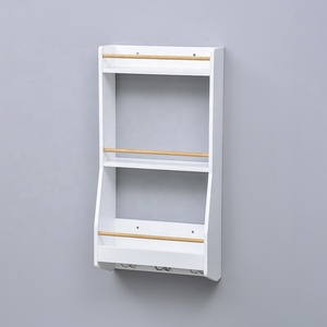 Étagère de rangement murale en bois à 3 niveaux avec protection de clôture et crochets pour organisateur de <span class=keywords><strong>cuisine</strong></span> et de salle de bain - Product Image 5