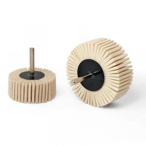 Ruedas pulidoras de fieltro de lana Fregona pulidora Vástago de 6mm para herramientas rotativas metalúrgicas Ruedas Brocas Amoladora eléctrica No Revi - Product Image 1