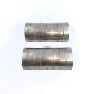 宝马11248094853 11248094852 E70 X5 E71 X6 F10 F85 F86 F90 F95 F92 F93 F96 X6M X5M M5 M8发动机S63连杆轴承 - Product Image 1