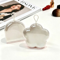 Boîte de rangement en plastique transparent pour faux ongles, bijoux, mini-étui portable transparent pour présentation d'ongles avec crochet pour faux ongles - Vente en gros