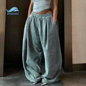 <span class=keywords><strong>Pantaloni</strong></span> larghi da <span class=keywords><strong>donna</strong></span> in <span class=keywords><strong>velluto</strong></span> a <span class=keywords><strong>coste</strong></span> personalizzati di alta qualità <span class=keywords><strong>pantaloni</strong></span> sportivi Casual larghi di grande profilo alla moda traspiranti da <span class=keywords><strong>donna</strong></span> - Product Image 3