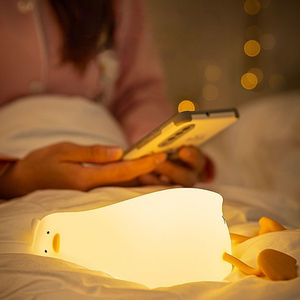 NUEVA Lámpara Nocturna LED de Silicona con Forma de Panda, Mini, Tipo C, Control de Interruptor, Regulable, Luz Blanca Cálida, Batería Integrada, para Dormitorio - Product Image 1
