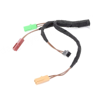 OE # Arnés de Cableado de Luz Trasera de Alta Calidad con Certificación IATF16949 para Volkswagen CC (2008-2016) 3C8971182G - Product Image 3
