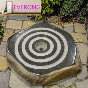 Decorazione da <span class=keywords><strong>giardino</strong></span> distintiva su misura <span class=keywords><strong>per</strong></span> esterno in pietra di basalto scolpita roccia cascata fontana in vendita - Product Image 4