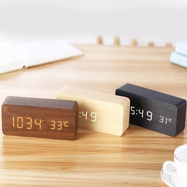 Modern Square Wooden Digital Quartz LED Electronic Alarm Clock with Voice Control for Desktop Living Room