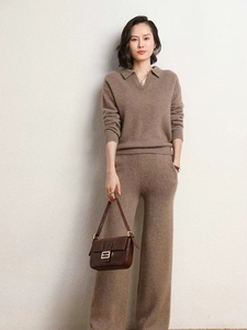 Bộ đồ nữ len cashmere thiết kế mới 2025, hai mảnh, cổ trụ, áo len và quần, kiểu dáng tùy chỉnh - Product Image 3