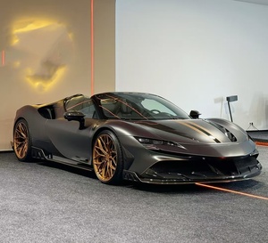 Nouveau kit carrosserie en fibre de carbone pour Ferrari SF90, style KY, comprenant lèvre avant, diffuseur, spoiler et jupes latérales, avec caractéristiques SF90 - Product Image 5