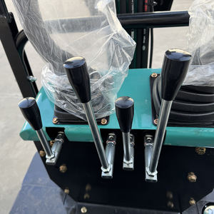 Mini-excavatrices compactes à livraison gratuite, excavatrices agricoles multifonctions, mini-excavatrices aux couleurs personnalisables, excavatrices de 2,5 tonnes - Product Image 5