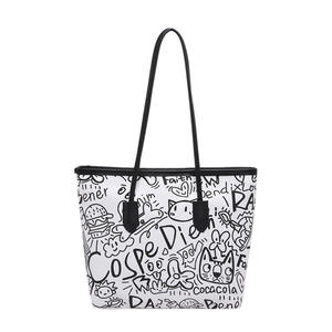 <span class=keywords><strong>Sac</strong></span> fourre-tout graffiti au design original pour femme, nouveau style automne/hiver 2026, <span class=keywords><strong>sac</strong></span> à bandoulière décontracté, <span class=keywords><strong>sac</strong></span> sous le bras grande capacité. - Product Image 5