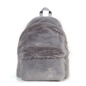 Fluffy Faux Lông Unisex sinh viên ba lô với chống trộm Tính năng arcuate dây đeo vai & mềm xử lý-màu rắn - Product Image 3