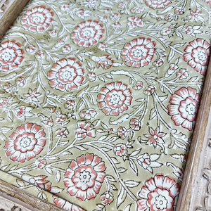 Mantel de Algodón Grande de Lujo Hecho a Mano con Estampado Artesanal, Brillante y Original con Diseño Floral Aqua, Lavable, para Comedor de Otoño e Invierno - Product Image 1
