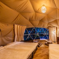 Dôme géodésique de luxe de 6 m, tente préfabriquée demi-sphère moderne pour événements extérieurs, hébergement en suite d'hôtel et zones panoramiques