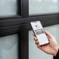 Puerta de Garaje Automática Moderna, Impermeable, con Marco de Aleación de Aluminio Industrial Personalizado y Vidrio Esmerilado, 5 Años de Garantía, para Villas y Almacenes