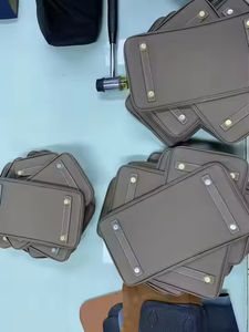 Bolsos de Diseño Hechos a Mano, Cosidos con Hilo de Cera de Abeja, Herrajes de Acero Puro, Marca de Lujo, Estilo Vintage, Cierre Abierto - Product Image 2