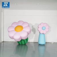 Modèle de fleur gonflable géante personnalisée pour l'aménagement paysager extérieur ou la décoration artistique de scène événementielle