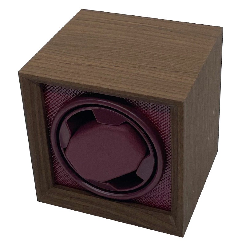 walnut design+red