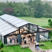Tente de réception de luxe pour mariages et événements extérieurs, type chapiteau, avec grand atrium, pour 500 personnes