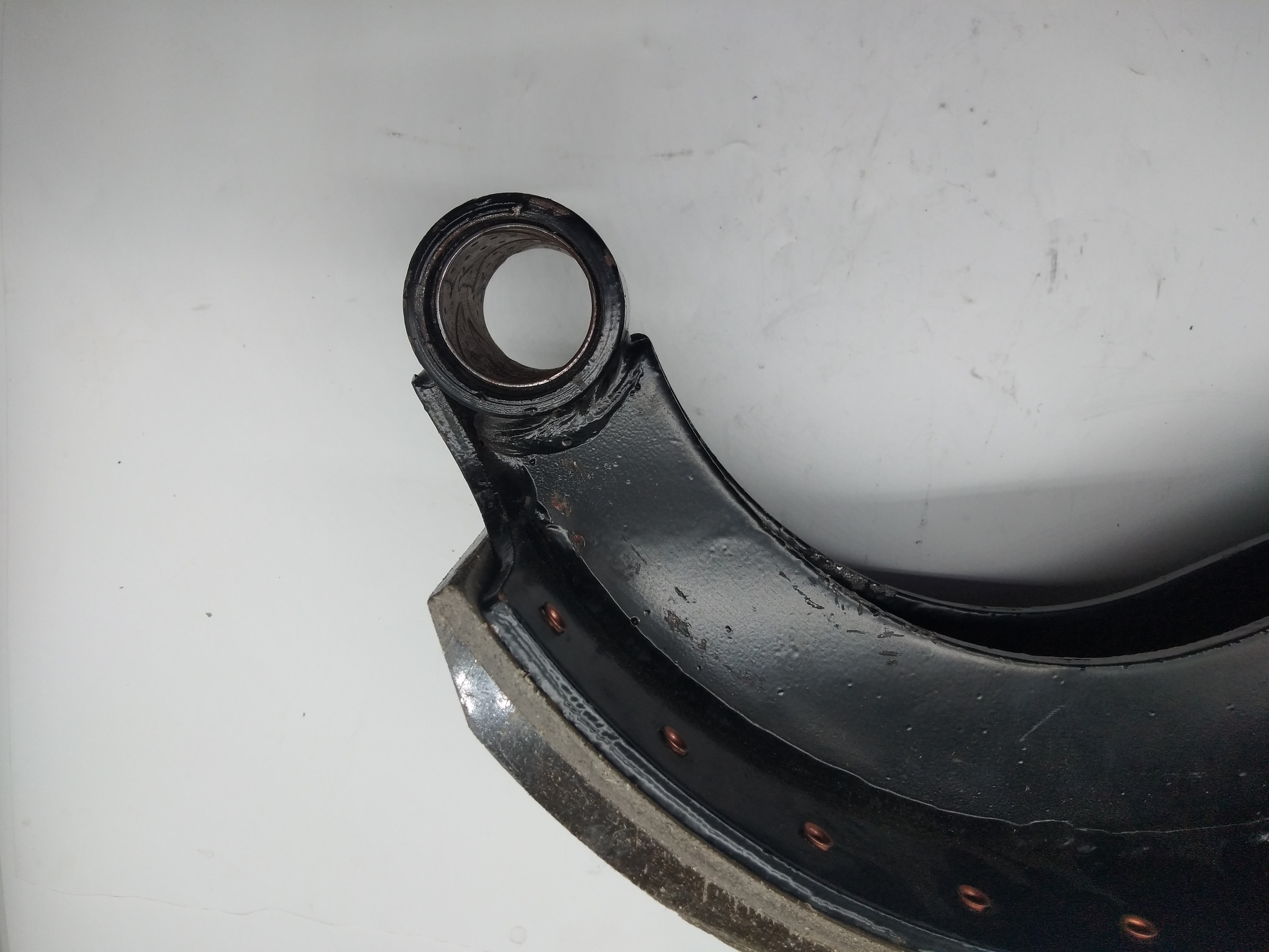 Comlen Front Brake Shoe RH 1471703160 for ISUZU Trucks