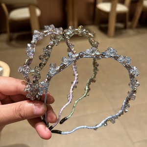 Style frais et doux filles coiffure ruban couvert alliage ondulé bandeau étincelant cristal perle fleur bandeau diamant bandeau - Product Image 1