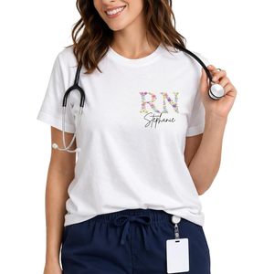 T-shirt personnalisé pour infirmière RN, personnalisé avec un nom, design floral, t-shirt en jersey de coton pour femmes - Product Image 1
