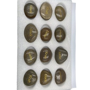 Juego de piedras para tallar de 2-3cm y 3-5cm, hechas a mano, con palabras en alemán grabadas, para arte coleccionable. - Product Image 1