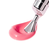 Essence liquide nourrissante et hydratante pour les lèvres, à l'acide hyaluronique et à la vitamine C, végane, de haute qualité, avec une couleur riche pour les lèvres (OEM)
