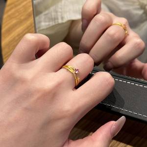 Bague pour femme en argent pur S925, design unique, avec incrustation de diamant violet taillé en croix, étoile et piste, de la collection Dreamy Candy Planet - Product Image 3