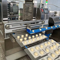 Machine à rembourrage multifonctionnelle pour pains vapeur et mantou, destinée aux équipements auxiliaires de la ligne de production de nouilles