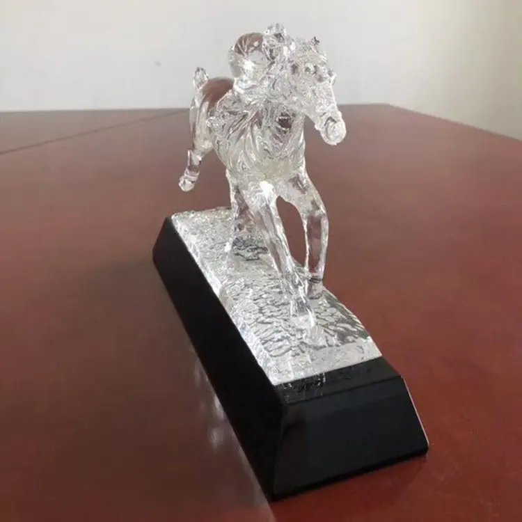 Hersteller kunden spezifische Tier Trophäe Souvenir Statue Glas Pferdekopf Kristall Trophäe