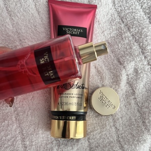 ชุดสเปรย์น้ำหอมสำหรับผู้หญิง250มล. วิคทอเรียสเปรย์ยั่วยวนบริสุทธิ์ - Product Image 6