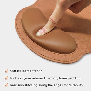 แผ่นรองข้อมือกันน้ำแบบ Ergonomic สำหรับคีย์บอร์ดและเมาส์  วัสดุหนัง PU พร้อมแผ่นรองเมมโมรี่โฟม  ช่วยรองรับข้อมือสำหรับใช้งานในสำนักงาน - Product Image 3