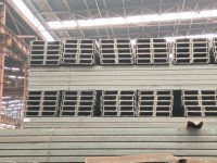 Barre en I conforme aux normes ASTM A36-A572, matériau de construction avec services de cintrage et de soudage, usinage CNC