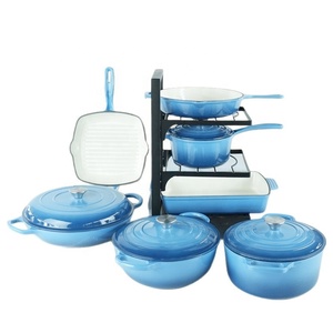 Ensemble de 7 casseroles en <span class=keywords><strong>fonte</strong></span> <span class=keywords><strong>émaillée</strong></span>, style moderne et minimaliste, multifonctionnel, sans revêtement, antiadhésif, compatible avec les plaques à induction - Product Image 1