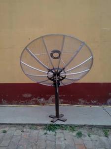 Antenne parabolique de télévision parabolique C Ku Band Satellite Mesh pour 1.5m 1.8m 2.4m <span class=keywords><strong>3m</strong></span> 10/12 pieds - Product Image 5