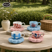 Ensemble de tasses à café en céramique peintes à la main SWT Nordic, style Ins, soucoupe à pétales bouffants, tasse à thé, cadeau mignon pour la maison, le bureau ou le café