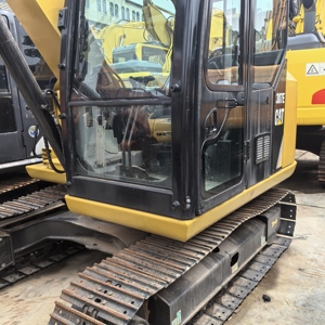 Excavadora CAT 307E de 7 Toneladas, Maquinaria Pesada Usada con Cucharón de Excavación y Motor Incluido - Product Image 4
