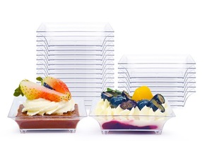Plateau carré en plastique pour apéritifs et desserts, idéal pour servir des collations, mini cheesecakes, sauces, dégustation en libre-service - Product Image 3