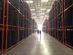 ยางรถบรรทุกคุณภาพพรีเมียมสำหรับงานหนัก  ทุกสภาพถนน ขนาดใหญ่ 8.25R20 สำหรับงานก่อสร้าง - Product Image 4