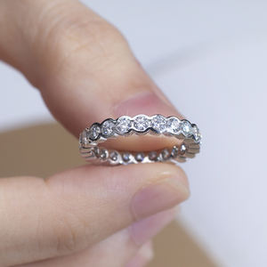 แหวนเพชรเม็ดกลมทองคำขาว 14K รุ่น MSR-1391 จาก Messi Jewelry สำหรับผู้หญิง - Product Image 4