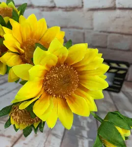 Wholesale artificial flowers for home decor wedding artificial China flowers artificial decoration real touch velvet sunflower