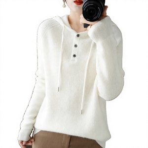 Sudadera con Capucha Casual de Invierno Suprex Enterprises SE-0764 2026, Sudadera con Puños Acanalados, Largo Regular, Estampado de Corazón, para Mujer - Product Image 1