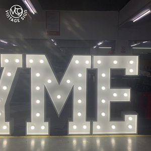 Letras LED Grandes Independientes de Color Blanco Frío con Bombillas para Propuesta de Matrimonio y Decoración de Eventos - Product Image 4